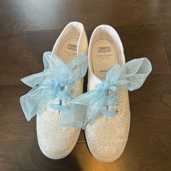 Kate Spade x Keds Sparkle Sneakers with blue laces - Picture 1 of 4